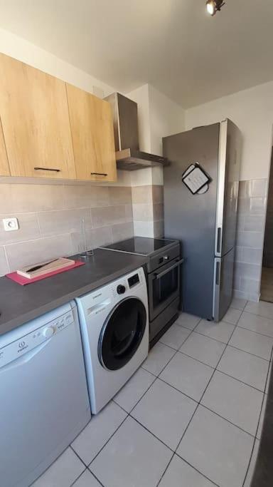Appartement Lumineux Et Central Propriano  Dış mekan fotoğraf
